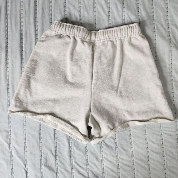 Mardi Mercredi Light Cream Colored Shorts - Picture 2 of 8